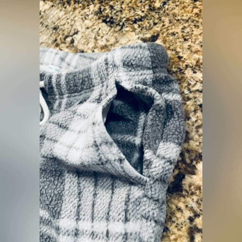 NWT Aerie Snowed In Joggers - Picture 7 of 9
